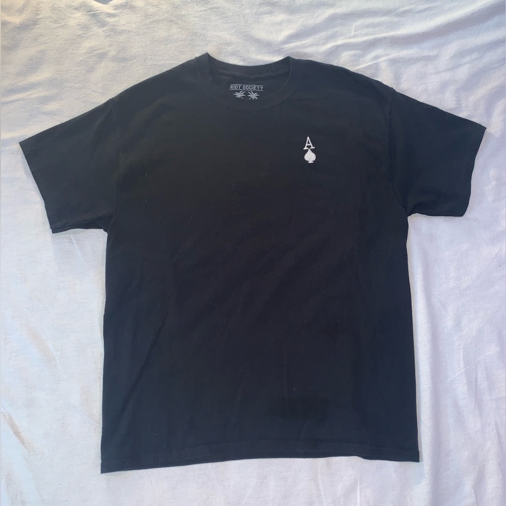 Men’s large T-shirt